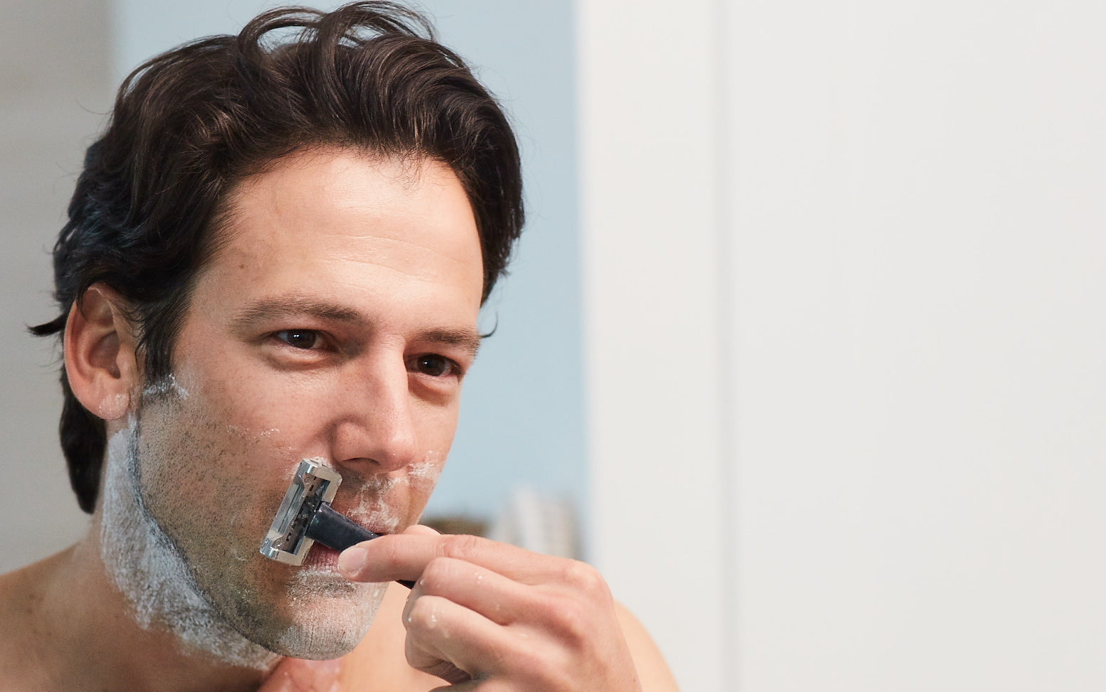 How to Shave Under Your Nose